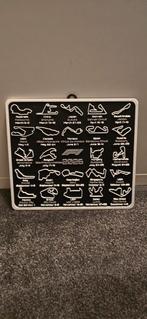 F1 Kalender 3D Print - Meerdere Kleuren Mogelijk, Antiek en Kunst, Ophalen of Verzenden