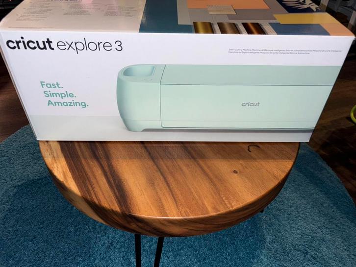 Cricut Explore 3 + Toolset + Materialen, Hobby en Vrije tijd, Knutselen, Zo goed als nieuw, Gereedschap of Toebehoren, Ophalen of Verzenden