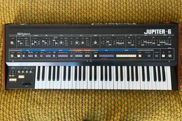 Roland Jupiter 6 (europa) beschikbaar voor biedingen