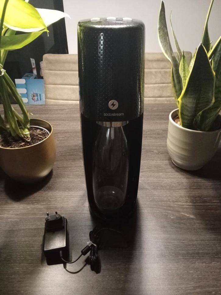 SodaStream - Maak je eigen bruisend water!, Witgoed en Apparatuur, Bruiswatermachines, Zo goed als nieuw, Ophalen of Verzenden