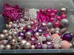 Grote hoeveelheid  Roze kerstballen en kerstversiering, Ophalen