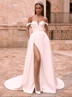 Nieuwe Limited Edition trouwjurk satijn split off shoulder, Ophalen of Verzenden, Nieuw, Wit, Trouwjurk