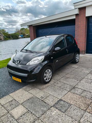 Peugeot 107 1.0 12V 5DR 2011 Zwart airco  beschikbaar voor biedingen
