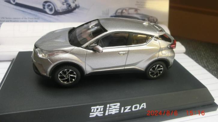 Toyota  Izoa C-HR 1:43, Hobby en Vrije tijd, Modelauto's | 1:43, Nieuw, Auto, Overige merken, Ophalen of Verzenden