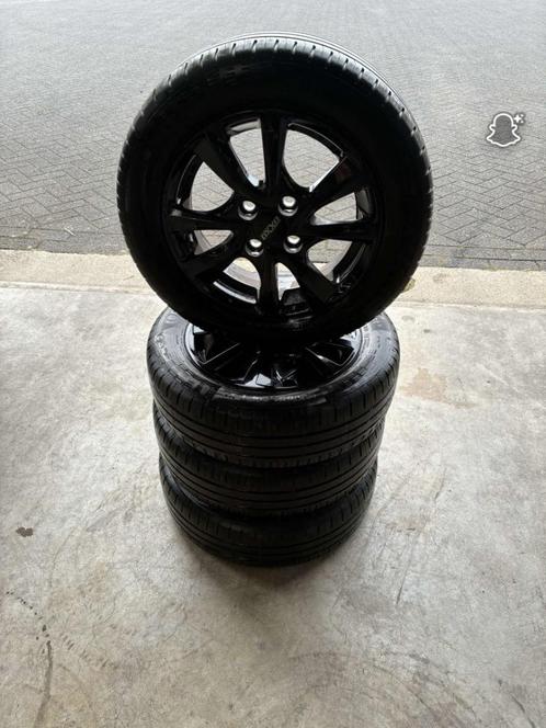 Toyota Aygo 14 inch Velgen+banden, Auto-onderdelen, Banden en Velgen, Banden en Velgen, All Season, 14 inch, 165 mm, Personenwagen
