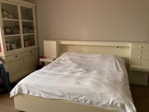 2 persoonsbed met ombouw en nachtkastjes, Huis en Inrichting, Slaapkamer | Bedden, Gebruikt, Tweepersoons, Overige maten, Overige maten