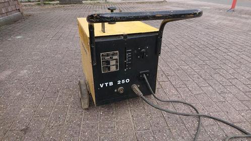 Varios VTB250 lastransformator, Doe-het-zelf en Verbouw, Gereedschap | Lasapparaten, Gebruikt, 250 ampère of meer, Ophalen