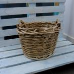 Oude wilgentenen mand, Huis en Inrichting, Woonaccessoires | Schalen en Manden, Gebruikt, Rond, Ophalen of Verzenden, Nvt