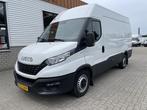 Iveco Daily 35S16V 2.3 handgeschakeld 160pk L2H2 / mag 3500, Gebruikt, Wit, Bedrijf, Parkeersensor
