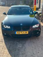 BMW 3-Serie 2.5 I 325 Coupe AUT 2006 Zwart, Auto's, BMW, Automaat, 745 kg, Achterwielaandrijving, 2497 cc