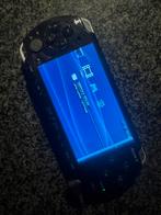PSP met lader, film en 2 games, Spelcomputers en Games, Games | Sony PlayStation Portable, Ophalen, Online, Gebruikt, Overige genres