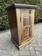 Leuk oud vintage eiken kastje, Huis en Inrichting, Kasten | Overige, Ophalen, Gebruikt