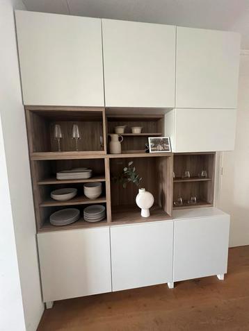 Wit / beige wandkast -2.40 m hoog (incl.10cm poot)