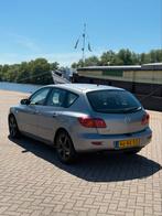 Mazda 3 1.6 Hatchback 2004 Grijs, Voorwielaandrijving, 1160 kg, 4 cilinders, Handgeschakeld