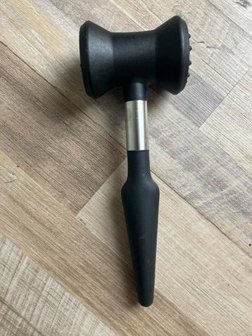 IKEA Vleeshamer - Perfect voor de keuken! beschikbaar voor biedingen
