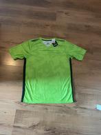 Nieuw T-shirt sport gym voetbal groen 170 176, Nieuw, Jongen, Ophalen of Verzenden, Sport- of Zwemkleding