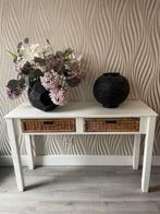 Side tafel met rieten manden, Gebruikt, 100 tot 150 cm, Ophalen of Verzenden, 25 tot 50 cm