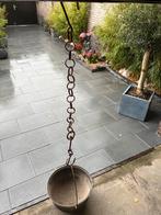 Oude Heksenketel met Ketting, Ophalen