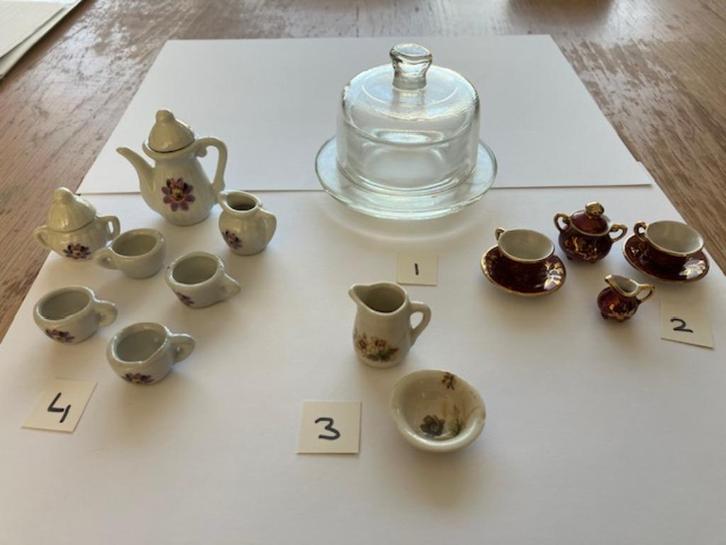 miniatuur serviesjes, Verzamelen, Poppenhuizen en Toebehoren, Zo goed als nieuw, Poppenhuis, Ophalen of Verzenden