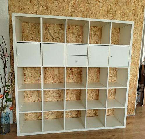 Kallax 5 x 5 vakken met 4x deurtje, 1x ladeblok. 1.82m, Huis en Inrichting, Kasten | Wandmeubels, Gebruikt, 150 tot 200 cm, 150 tot 200 cm