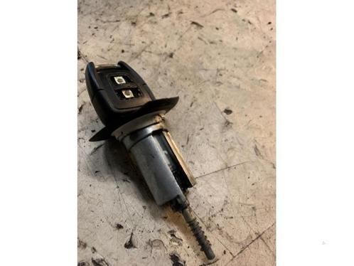 Kontaktslot + Sleutel van een Opel Astra, Auto-onderdelen, Overige Auto-onderdelen, Opel, Gebruikt, 3 maanden garantie, Ophalen of Verzenden