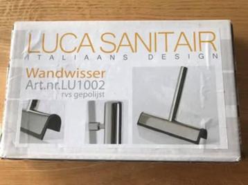 Luca Sanitair wandwisser + ophanghaakje LU1002 RVS gepolijst beschikbaar voor biedingen