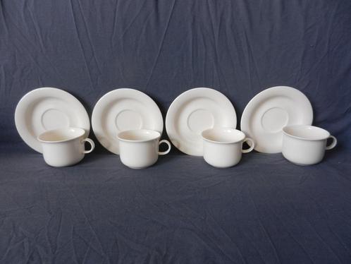 Vier Arabia model Arctica geheel witte koppen en schotels, Huis en Inrichting, Keuken | Servies, Zo goed als nieuw, Kop(pen) en/of Schotel(s)