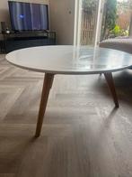 Ronde salontafel met grenen poten, Huis en Inrichting, Ophalen, Gebruikt, Rond, Minder dan 50 cm