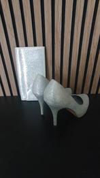 Zilveren pumps mt 40 met bijpassende envelop tasjes, Ophalen of Verzenden