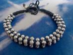 Manchetarmband (cuff bracelet) kralen met koord verstelbaar, Overige materialen, Verzenden, Zo goed als nieuw, Met bedels of kralen