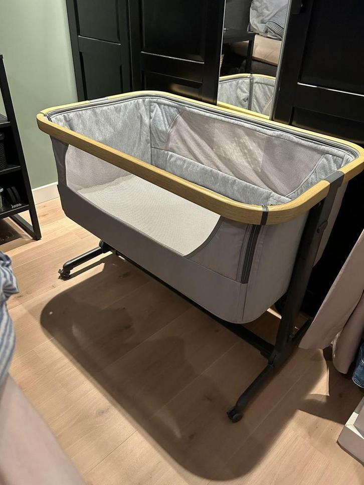 Europe Baby Zoë co-sleeper, Kinderen en Baby's, Babywiegjes en Ledikanten, Zo goed als nieuw, Wieg, Ophalen