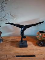 Polystone Beeld - Turnster, Ophalen of Verzenden