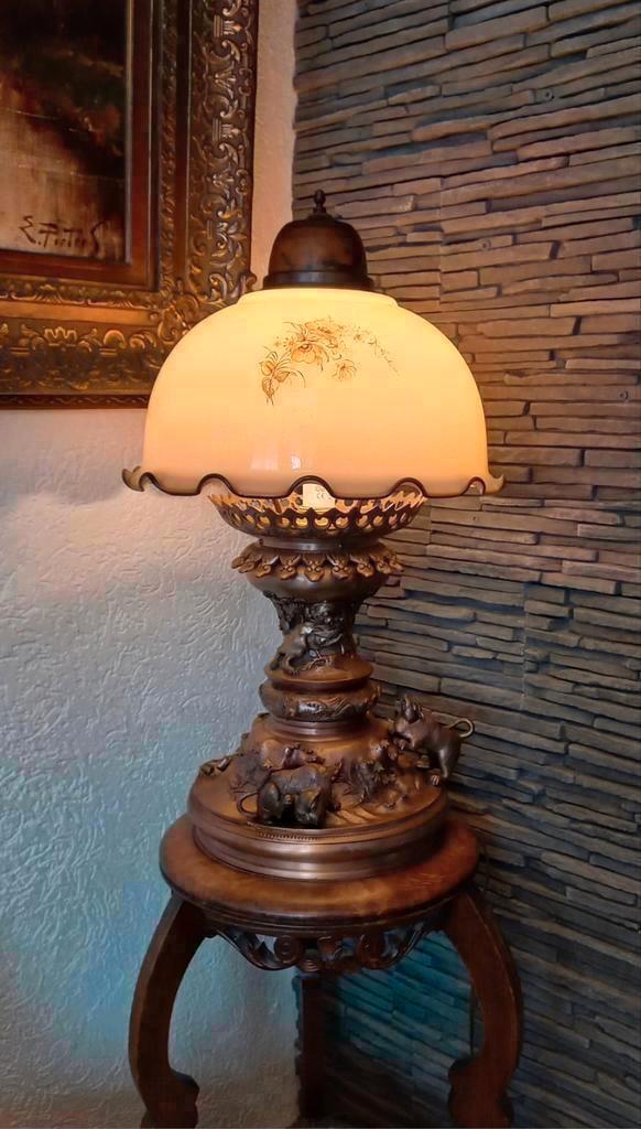 Art deco france lamp met glas met Japans thema, Antiek en Kunst, Antiek | Lampen, Ophalen of Verzenden