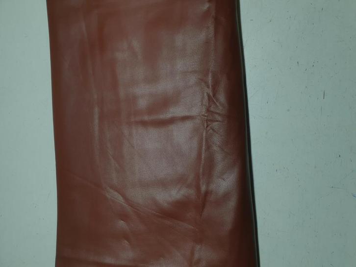 Skai cognac stretch (138), Hobby en Vrije tijd, Stoffen en Lappen, Nieuw, Leer of Kunstleer, 120 cm of meer, 200 cm of meer, Bruin
