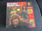 bordspel fraai 1st edition Betrayal at House on the Hill, Hobby en Vrije tijd, Gezelschapsspellen | Bordspellen, Nieuw, Vijf spelers of meer
