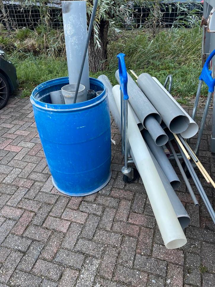 Partij korte stukken PVC Buizen div maten, Doe-het-zelf en Verbouw, Buizen en Afvoer, Zo goed als nieuw, Rechte buis, Pvc, Minder dan 2 meter