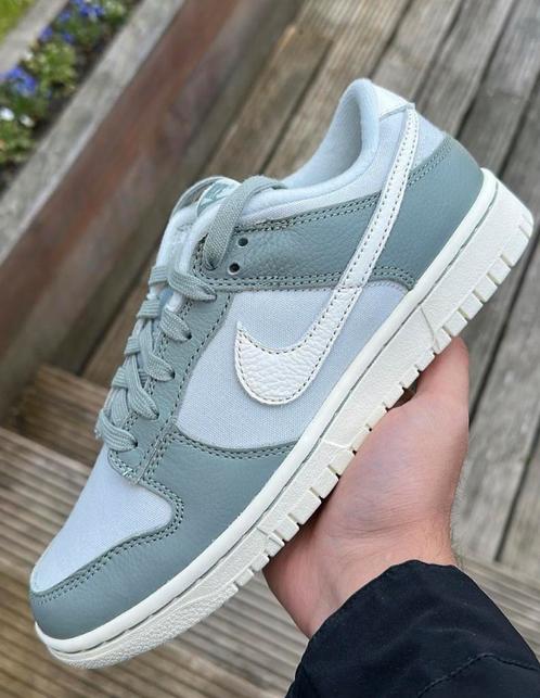 Nike Dunk Low Mica Green 38/39/40/42,5/44, Kleding | Heren, Schoenen, Nieuw, Ophalen of Verzenden