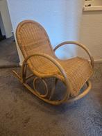 Rotan kinderstoel, Huis en Inrichting, Stoelen, Ophalen of Verzenden, Gebruikt, Bruin, Eén
