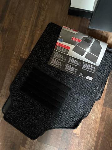 Nieuwe automatten set Ultimate Speed beschikbaar voor biedingen