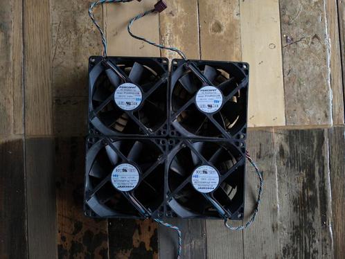 4x 92mm PWM Ventilatoren – Foxconn PV902512H/HE, Computers en Software, Computerkoelers, Zo goed als nieuw, Luchtkoeling, Ophalen of Verzenden