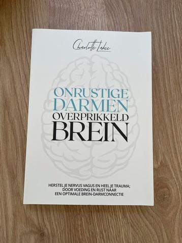 Charlotte Labee - Onrustige darmen, overprikkeld brein beschikbaar voor biedingen