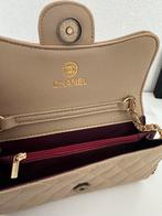 Chanel dames Tas (Nieuw), Ophalen of Verzenden, Nieuw, Beige, Schoudertasje