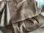 Nette chocoladebruine / warm beige sprei 188 x 220 cm 🤎, Ophalen of Verzenden, Gebruikt