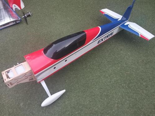 Rc eflite edge 300 vliegtuig  aandrijf systeem en servos, Hobby en Vrije tijd, Modelbouw | Radiografisch | Vliegtuigen, Gebruikt