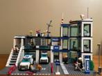 Lego City politiebureau 7498, Kinderen en Baby's, Speelgoed | Duplo en Lego, Ophalen of Verzenden, Zo goed als nieuw, Complete set
