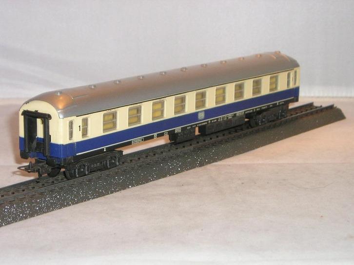 LIMA passagierswagon TEE DC (#334), Hobby en Vrije tijd, Modeltreinen | H0, Gebruikt, Wagon, Gelijkstroom, Lima, Ophalen of Verzenden