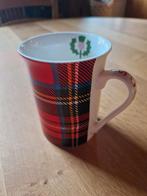 BEKER SCOTLAND RODE RUIT, Huis en Inrichting, Ophalen of Verzenden, Overige stijlen, Kop(pen) en/of Schotel(s)