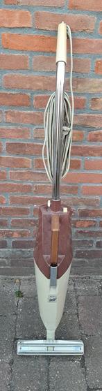 Zeer oude vintage WERKENDE Holland electro stofzuiger, Ophalen, Gebruikt, Stofzuiger