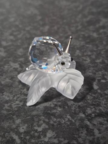 Swarovski Beeldje Slak op Blad Kristal beschikbaar voor biedingen