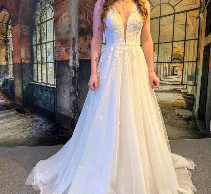 Romantische style bruidsjurk, Kleding | Dames, Trouwkleding en Trouwaccessoires, Gedragen, Trouwjurk, Wit, Ophalen of Verzenden